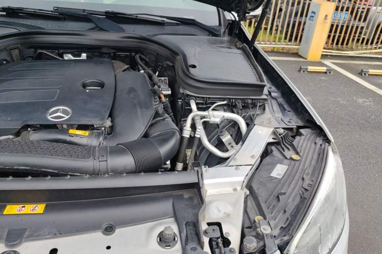 Used Mercedes-Benz GLC 2021 GLC 260 L 4MATIC Dynamic Edition Engine Bay Left