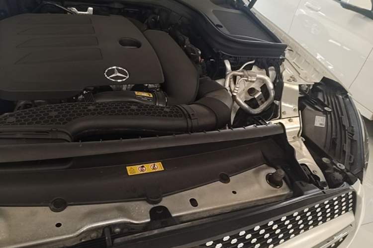 Used Mercedes-Benz GLC 2021 GLC 260 L 4MATIC Dynamic Edition Engine Bay Left