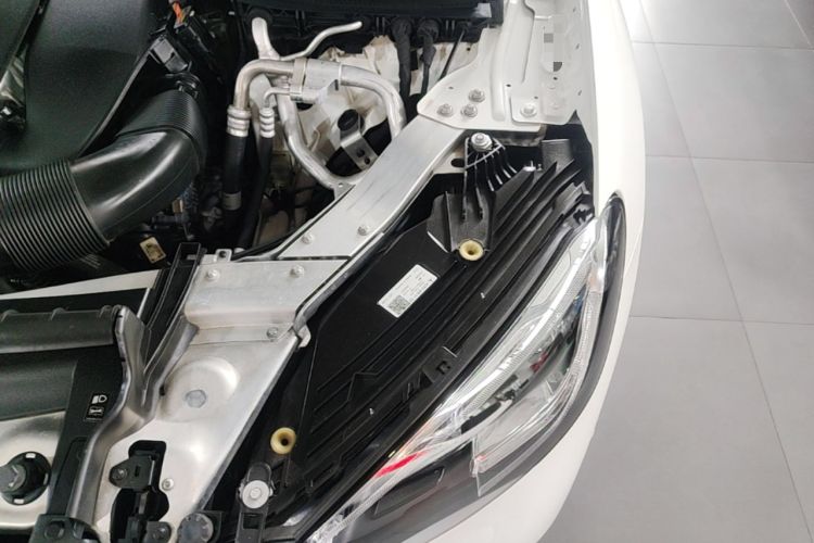 Used Mercedes-Benz GLC 2021 GLC 300 L 4MATIC Luxury Model Engine Bay Left