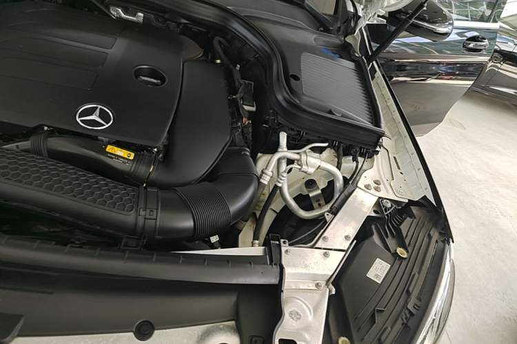 Used Mercedes-Benz GLC 2021 GLC 260 L 4MATIC Dynamic Edition Engine Bay Left