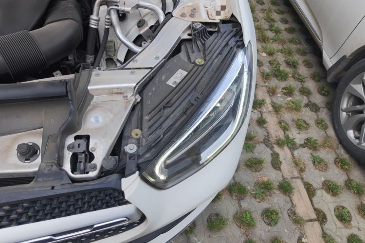 Used Mercedes-Benz GLC 2021 GLC 260 L 4MATIC Luxury Model Engine Bay Left