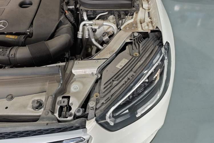 Used Mercedes-Benz GLC 2021 GLC 260 L 4MATIC Dynamic Edition Engine Bay Left