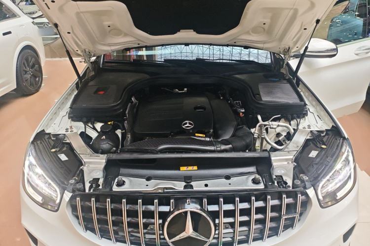 Used Mercedes-Benz GLC 2021 GLC 260 L 4MATIC Dynamic Edition Engine Bay
