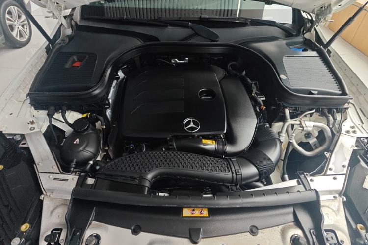 Used Mercedes-Benz GLC 2021 GLC 260 L 4MATIC Dynamic Edition Engine Bay