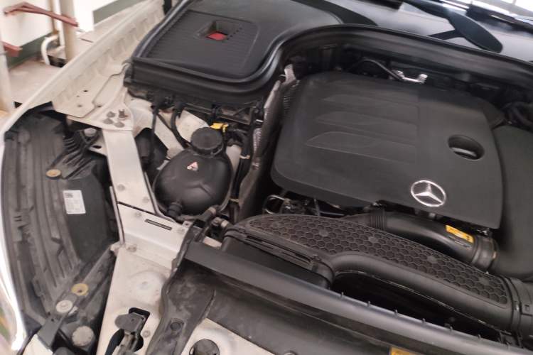 Used Mercedes-Benz GLC 2021 GLC 260 L 4MATIC Luxury Model Engine Bay Right