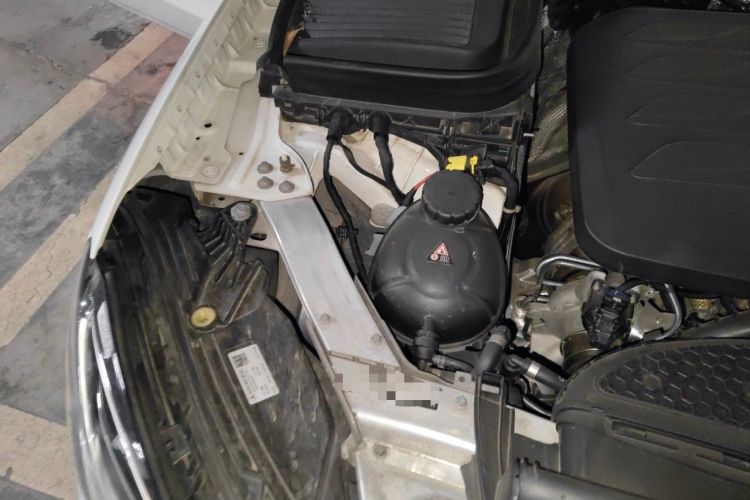 Used Mercedes-Benz GLC 2021 GLC 260 L 4MATIC Luxury Model Engine Bay Right