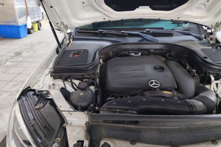 Used Mercedes-Benz GLC 2021 GLC 300 L 4MATIC Dynamic Model Engine Bay Right