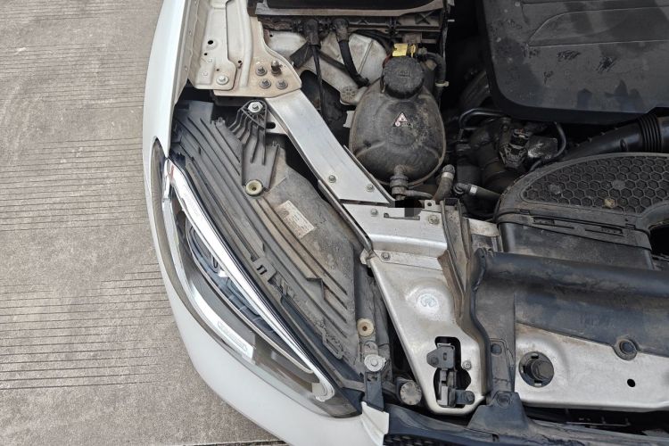 Used Mercedes-Benz GLC 2021 GLC 260 L 4MATIC Luxury Model Engine Bay Right