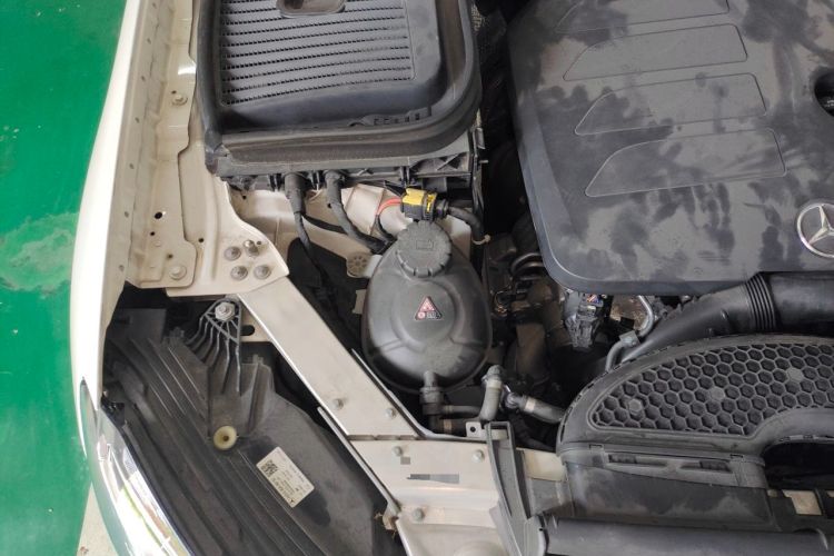 Used Mercedes-Benz GLC 2021 GLC 260 L 4MATIC Luxury Model Engine Bay Right