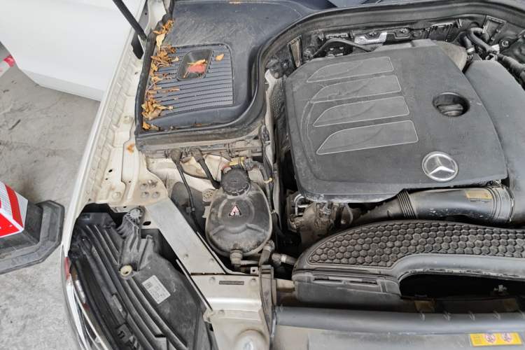 Used Mercedes-Benz GLC 2021 GLC 260 L 4MATIC Luxury Model Engine Bay Right