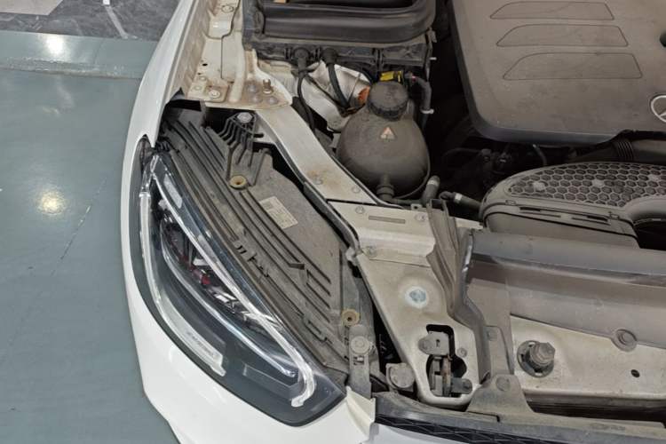 Used Mercedes-Benz GLC 2021 GLC 260 L 4MATIC Dynamic Edition Engine Bay Right