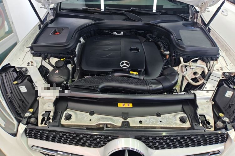 Used Mercedes-Benz GLC 2021 GLC 260 L 4MATIC Dynamic Edition Engine Bay