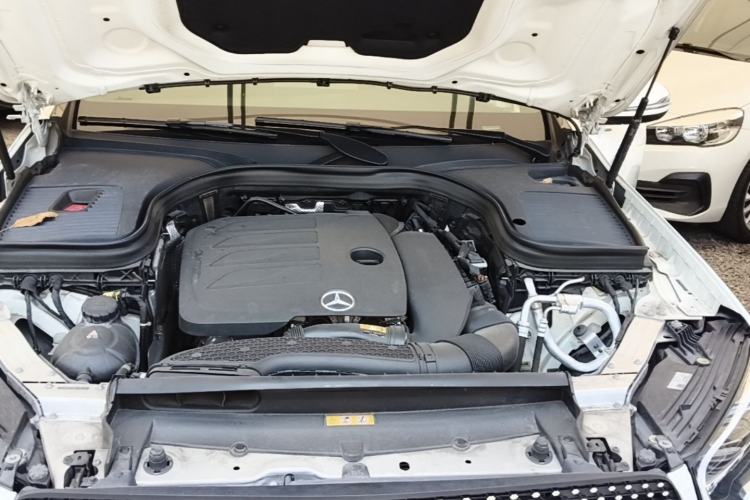 Used Mercedes-Benz GLC 2021 GLC 300 L 4MATIC Dynamic Model Engine Bay