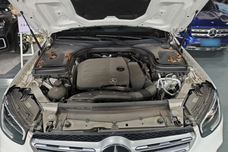 Used Mercedes-Benz GLC 2021 GLC 260 L 4MATIC Dynamic Edition Engine Bay