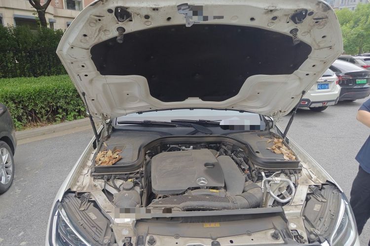 Used Mercedes-Benz GLC 2021 GLC 300 L 4MATIC Dynamic Model Engine Bay