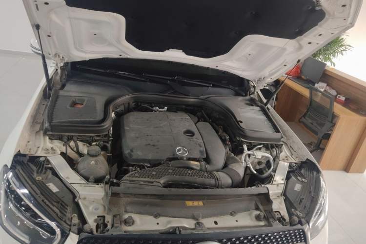 Used Mercedes-Benz GLC 2021 GLC 260 L 4MATIC Luxury Model Engine Bay