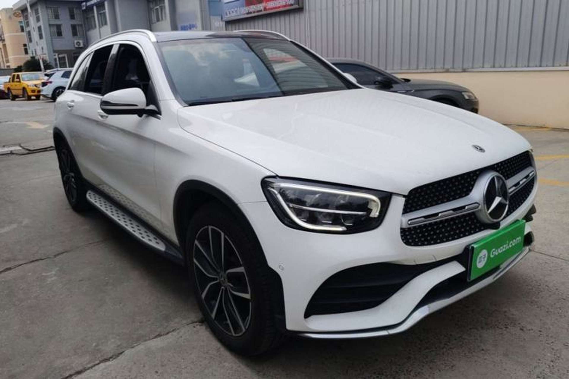 Used Mercedes-Benz GLC 2021 GLC 260 L 4MATIC Luxury Model Exterior 1