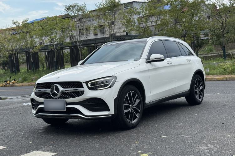 Used Mercedes-Benz GLC 2021 GLC 260 L 4MATIC Luxury Model Exterior 2