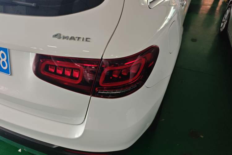 Used Mercedes-Benz GLC 2021 GLC 260 L 4MATIC Dynamic Edition Exterior 2