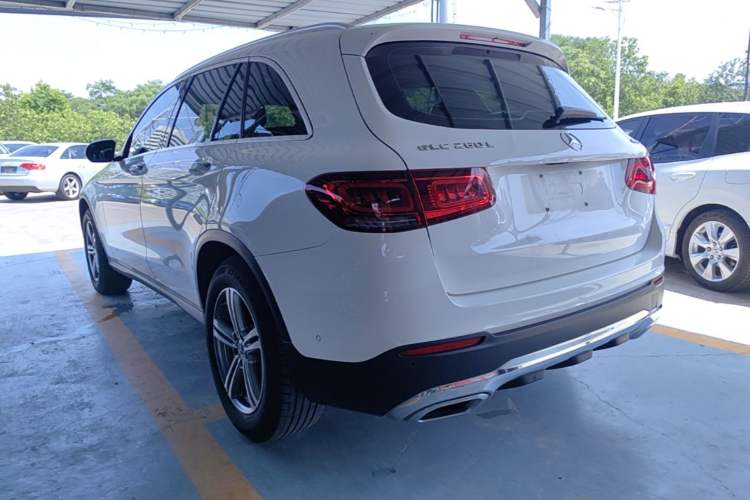 Used Mercedes-Benz GLC 2021 GLC 260 L 4MATIC Dynamic Edition Exterior 2