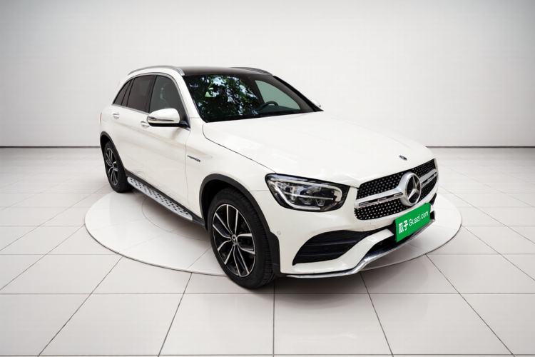 Used Mercedes-Benz GLC 2021 GLC 260 L 4MATIC Luxury Model Exterior 2