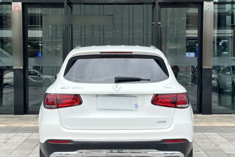 Used Mercedes-Benz GLC 2021 GLC 260 L 4MATIC Dynamic Edition Exterior 2
