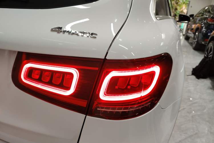 Used Mercedes-Benz GLC 2021 GLC 260 L 4MATIC Dynamic Edition Exterior 3