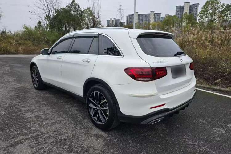 Used Mercedes-Benz GLC 2021 GLC 260 L 4MATIC Luxury Model Exterior 3
