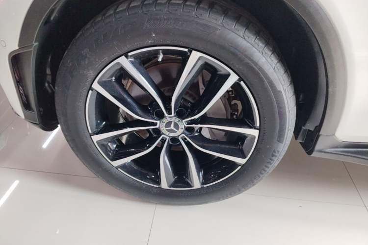 Used Mercedes-Benz GLC 2021 GLC 300 L 4MATIC Dynamic Model Exterior 4