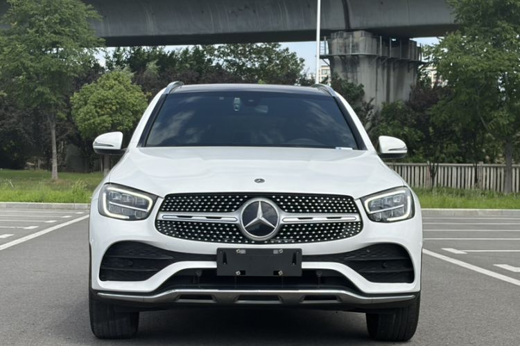 Used Mercedes-Benz GLC 2021 GLC 260 L 4MATIC Luxury Model Exterior 4