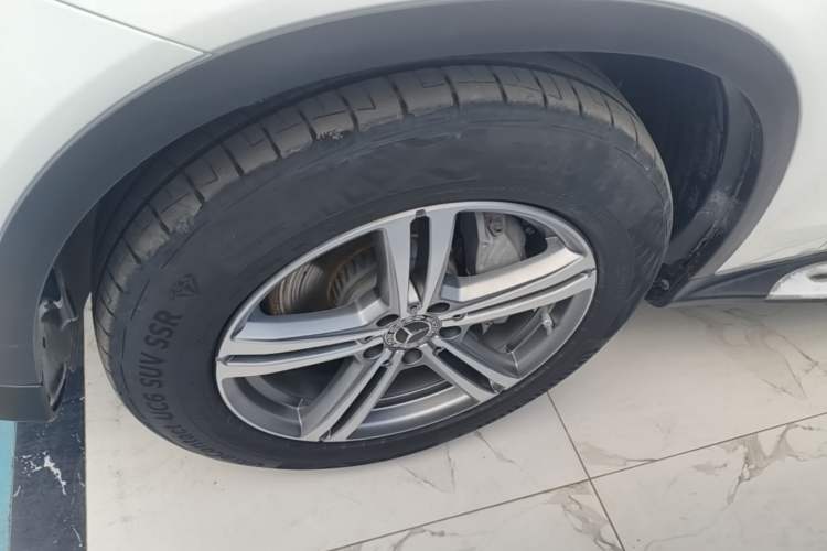 Used Mercedes-Benz GLC 2021 GLC 260 L 4MATIC Dynamic Edition Exterior 4