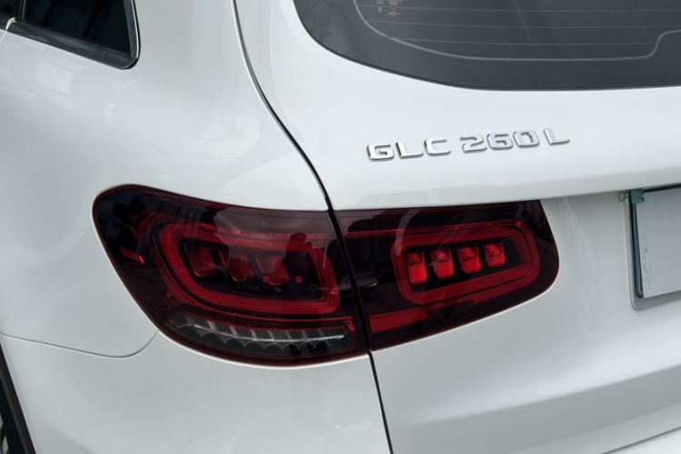 Used Mercedes-Benz GLC 2021 GLC 260 L 4MATIC Dynamic Edition Exterior 4