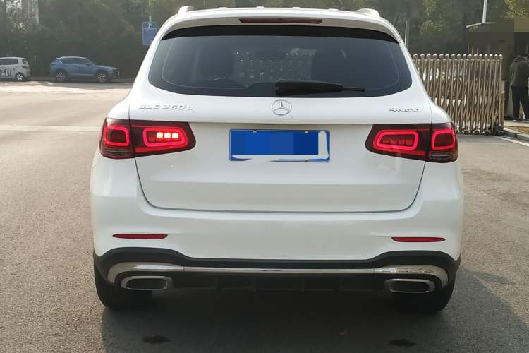 Used Mercedes-Benz GLC 2021 GLC 260 L 4MATIC Luxury Model Exterior 4