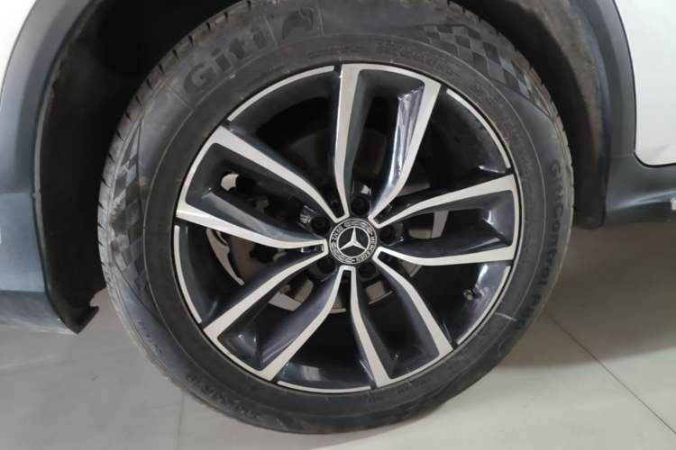 Used Mercedes-Benz GLC 2021 GLC 300 L 4MATIC Dynamic Model Exterior 5