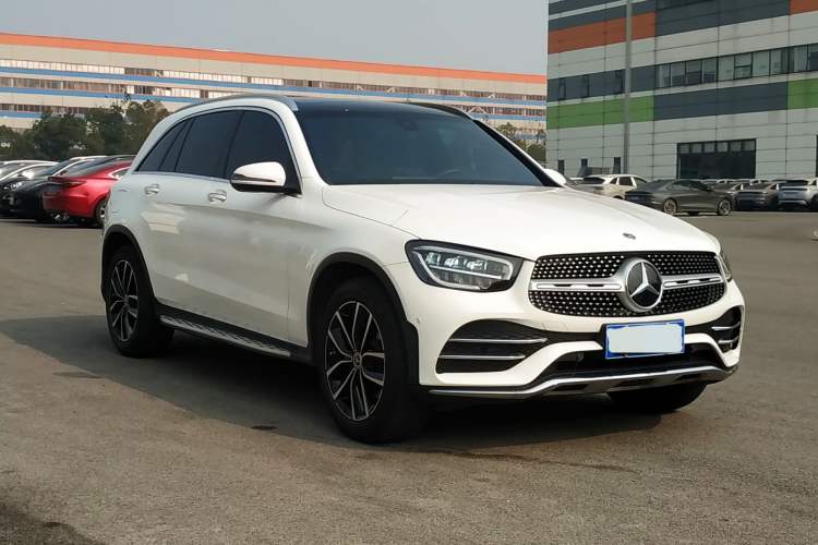 Used Mercedes-Benz GLC 2021 GLC 260 L 4MATIC Luxury Model Exterior 6