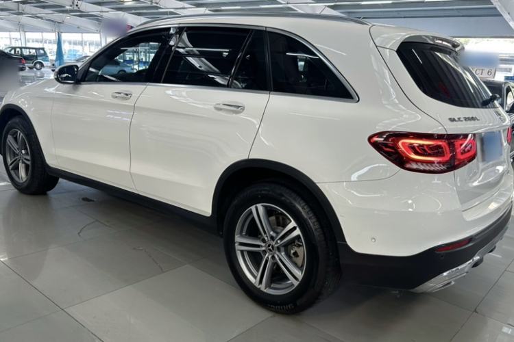 Used Mercedes-Benz GLC 2021 GLC 260 L 4MATIC Dynamic Edition Exterior 7
