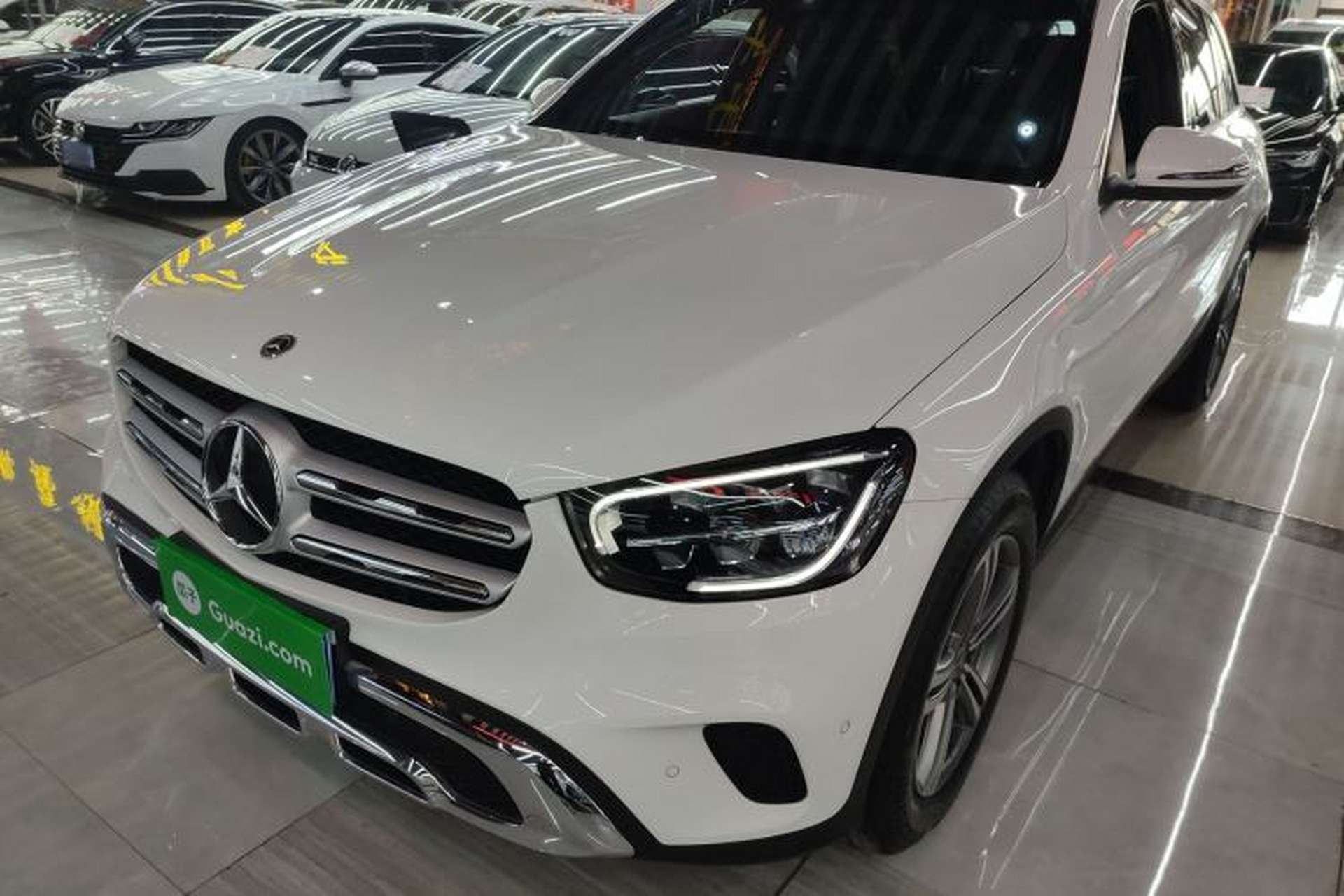 Used Mercedes-Benz GLC 2021 GLC 260 L 4MATIC Dynamic Edition Front Left 45 Deg