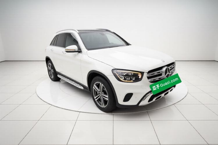 Used Mercedes-Benz GLC 2021 GLC 260 L 4MATIC Dynamic Edition Front Right 45 Deg