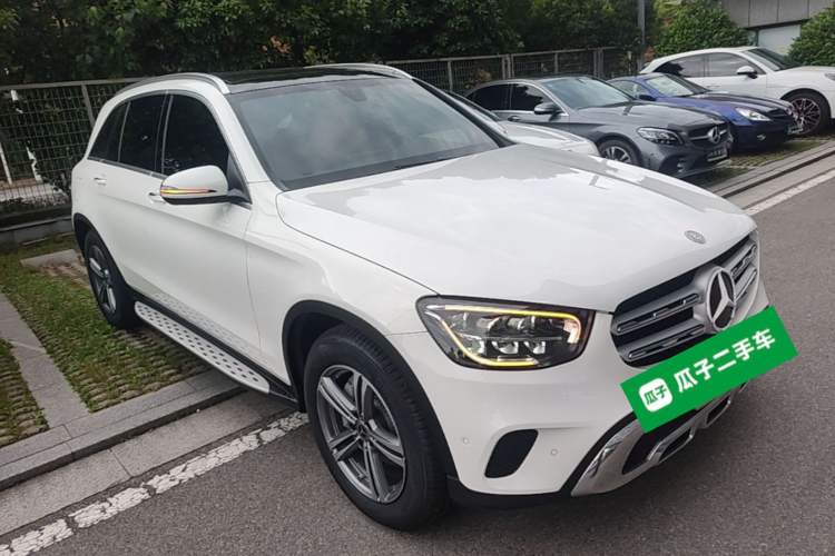 Used Mercedes-Benz GLC 2021 GLC 260 L 4MATIC Dynamic Edition Front Right 45 Deg