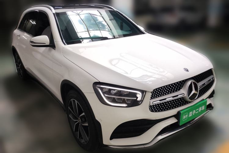 Used Mercedes-Benz GLC 2021 GLC 260 L 4MATIC Luxury Model Front Right 45 Deg