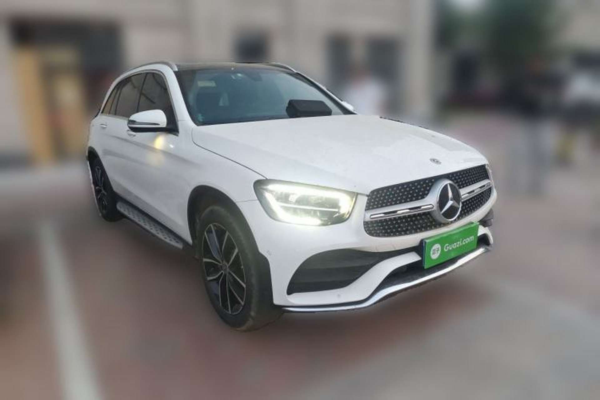 Used Mercedes-Benz GLC 2021 GLC 260 L 4MATIC Luxury Model Front Right 45 Deg