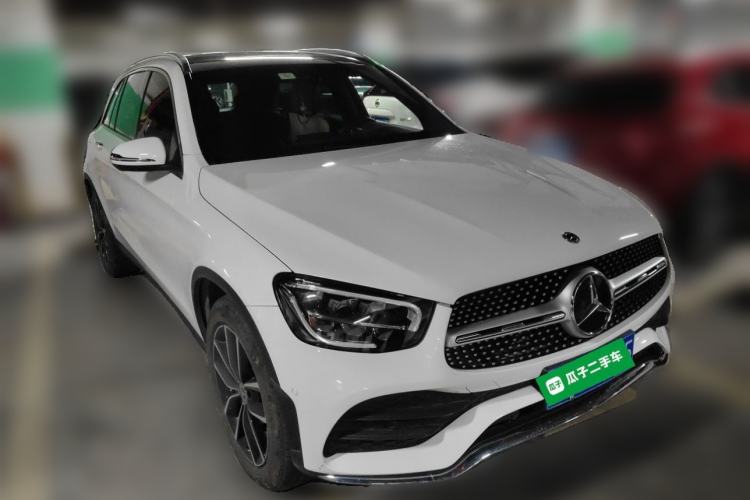 Used Mercedes-Benz GLC 2021 GLC 260 L 4MATIC Luxury Model Front Right 45 Deg