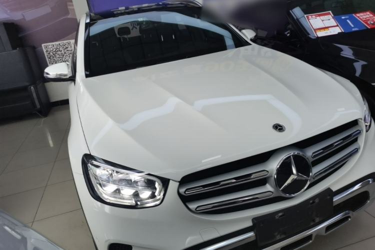 Used Mercedes-Benz GLC 2021 GLC 260 L 4MATIC Dynamic Edition Front Right 45 Deg