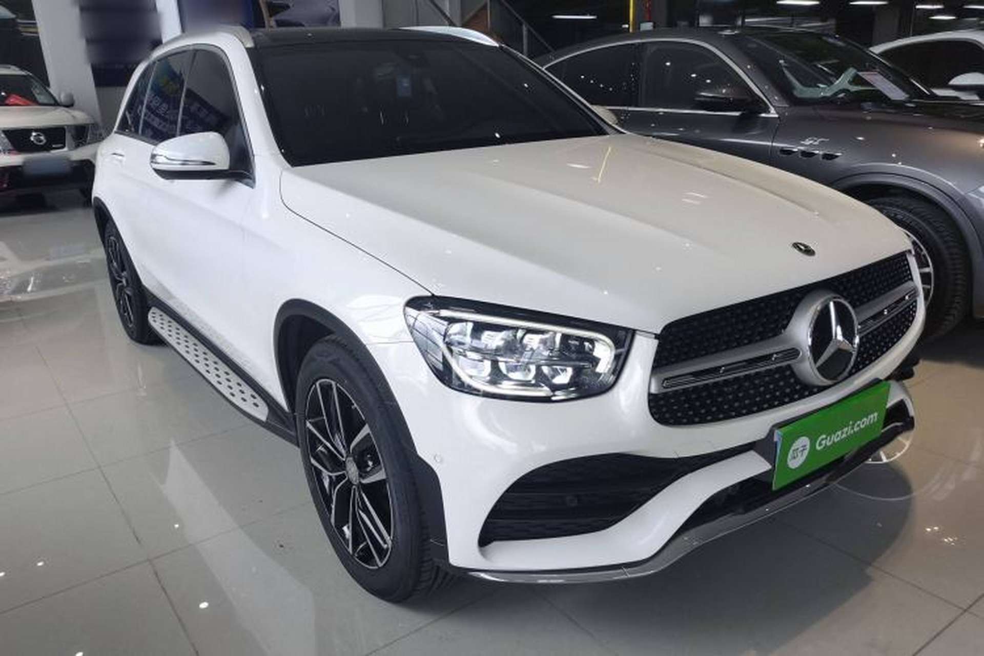Used Mercedes-Benz GLC 2021 GLC 260 L 4MATIC Luxury Model Front Right 45 Deg
