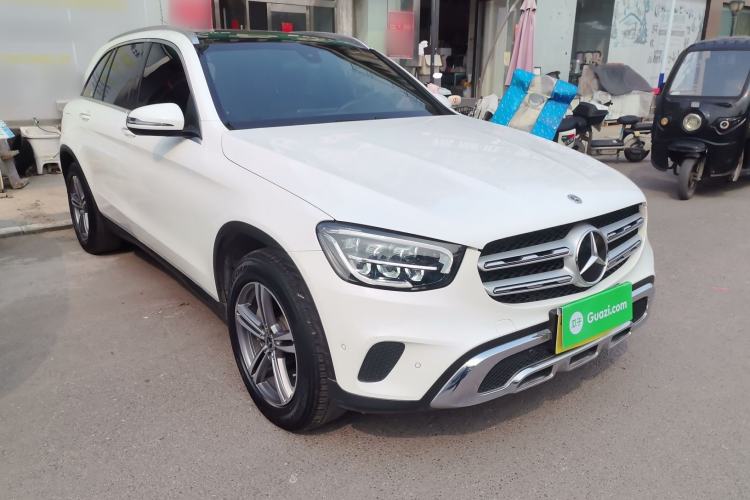 Used Mercedes-Benz GLC 2021 GLC 260 L 4MATIC Dynamic Edition Front Right 45 Deg