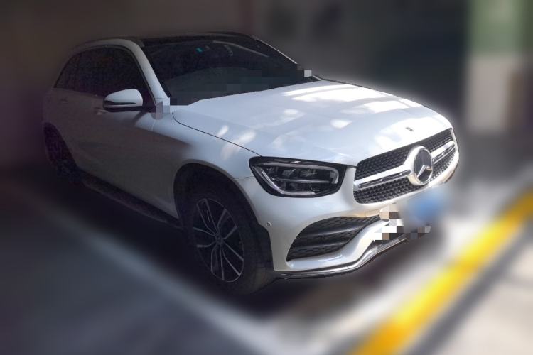 Used Mercedes-Benz GLC 2021 GLC 260 L 4MATIC Luxury Model Front Right 45 Deg