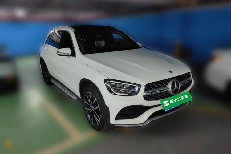 Used Mercedes-Benz GLC 2021 GLC 260 L 4MATIC Luxury Model Front Right 45 Deg