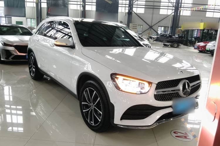 Used Mercedes-Benz GLC 2021 GLC 260 L 4MATIC Luxury Model Front Right 45 Deg