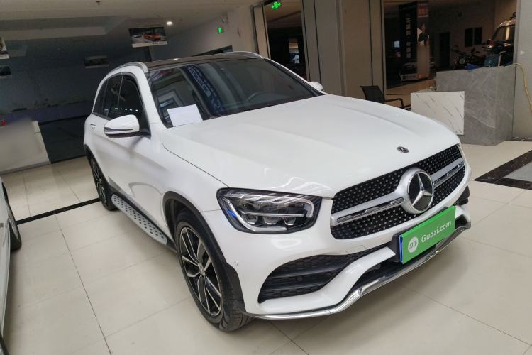 Used Mercedes-Benz GLC 2021 GLC 260 L 4MATIC Luxury Model Front Right 45 Deg