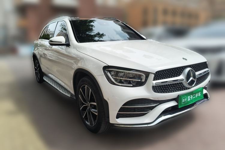 Used Mercedes-Benz GLC 2021 GLC 300 L 4MATIC Dynamic Model Front Right 45 Deg